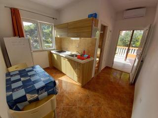 Apartments Vinko Mljet- One-Bedroom Apartment with Terrace A5 - Sobra - 9