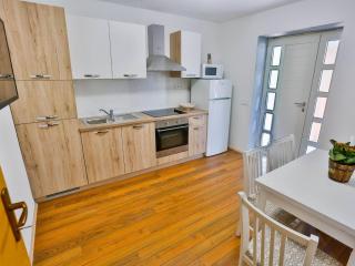 Apartments Lenka - Two Bedroom Apartment with Garden Terrace A4 - Sutivan - 9