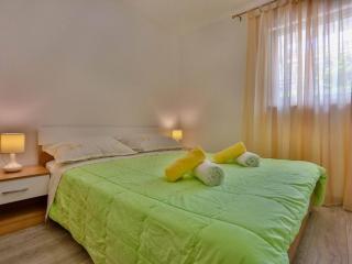 Apartments Lenka - Two Bedroom Apartment with Garden Terrace A4 - Sutivan - 6