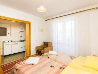 Guest House Bridge View - Studio with Balcony and Sea View - Dubrovnik - 6