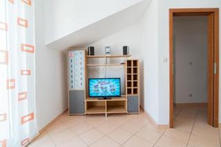 Apartments Batinic - Two Bedroom Apartment with Terrace and Sea View ST - Supetar - 9