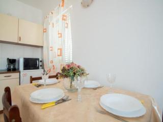 Apartments Batinic - Two Bedroom Apartment with Terrace and Sea View ST - Supetar - 7