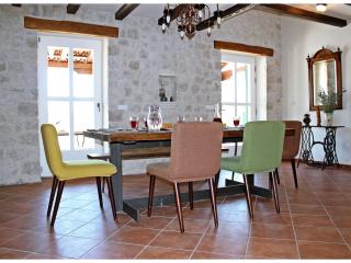 Villa Kate - Three Bedroom Villa - Marina - 2