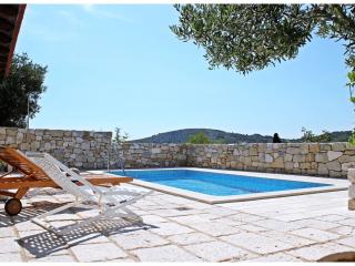Villa Kate - Three Bedroom Villa - Marina - 0