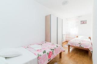 Apartment Budimir - Two Bedroom Apartment with Balcony - Supetar - 3