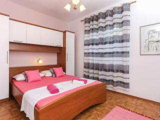 Apartments Lina - Two Bedroom Apartment with Terrace A1 - Brsečine - 7