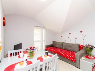 Apartments Donita - Comfort Two Bedroom Apartment with Balcony and Sea View - Slano - 9