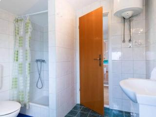 Apartments Fran-Two Bedroom Apartment with Balcony and Sea View Fran 2 - 4