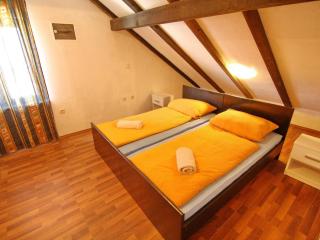 Apartments Leme - Comfort One Bedroom Apartment with Garden View Apt5 - Drače - 7