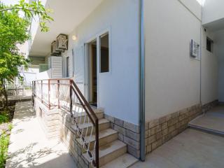 Apartments & Rooms Bari i - Standard Studio Apartment with Balcony and Garden View G1-6 - 2