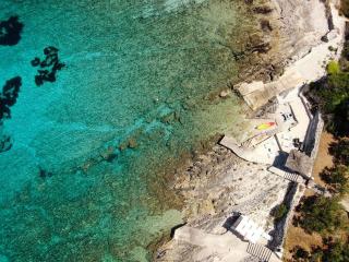 Stone House Blaca - Two Bedroom Stone House with Terrace and Sea View - 3