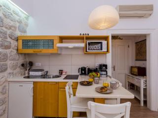 Midtown Apartments - One Bedroom Apartment with City view - Dubrovnik - 4