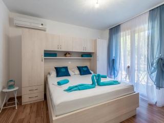 Apartments Palma -Studio with Balcony and Sea View Mali - Stanići - 7