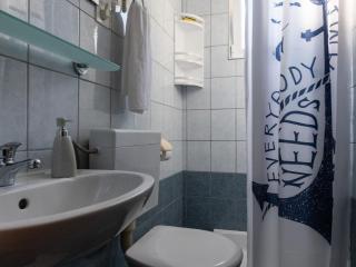 Apartments Belenum - One-Bedroom Apartment with Balcony and Sea View no 3 - Mlini - 2