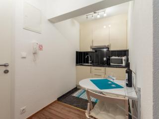 Apartments Palma -Studio with Balcony and Sea View Mali - Stanići - 8