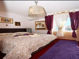 Apartment Villa Bepe - Three bedroom apartment with Sea view - Split - 2