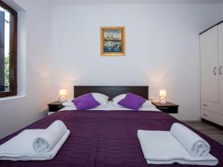 Villa Roza- Two-Bedroom Apartment - Mokošica - 3