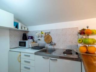 Guest House Kono - One-Bedroom Apartment with Patio and Sea View - Marka Gjaje Street - Dubrovnik - 7
