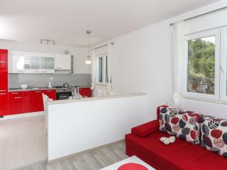 Apartments Posta - Deluxe One-Bedroom Apartment with Balcony and Sea View - Apartman 8 - Saplunara - 8