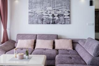 Apartments Hope Dugi Rat - Three-Bedroom Apartment with Jacuzzi and Terrace with Sea View - Dugi Rat - 7