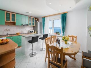 Apartments Tomas - Four Bedroom Apartment with Balcony A4 - Omiš - 8