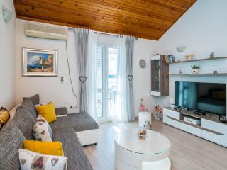 Indy's Beach Apartments -Two Bedroom Apartment with Balcony and Sea View - Dubrovnik - 7