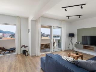 Apartments aMare - Three Bedroom Apartment with Balcony and Sea View - 4
