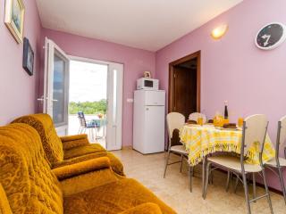 Apartment Bay Of Dreams - Two-Bedroom Apartment with Terrace and Sea View - Janjina - 8