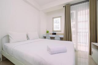 Minimalist and Best Deal Studio Room at Signature Park Grande Apartment By Travelio - Jakarta - 4