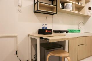 Relaxing and Comfy Studio at Tokyo Riverside PIK 2 Apartment By Travelio - Rawalembang - 4