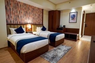 M2 Square by Monday Premium - Nagpur - 8