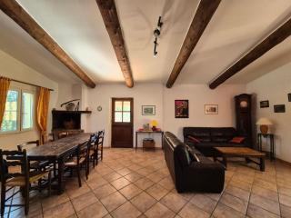 Single storey holiday home with swimming pool - Salin-de-Giraud - 7