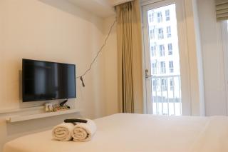 Stylish Studio at Tokyo Riverside PIK 2 Apartment By Travelio - Rawalembang - 4
