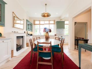 Pass the Keys Elegant 3-Bedroom Flat in Notting Hill 5 Mins to Tube Station - London - 2