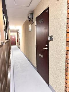 203号室花園町駅徒歩2分和室ミニキッチン専用バスルーム付きアクセス抜群 - Osaca - 5
