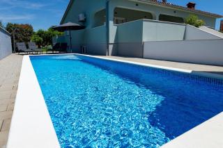Holiday house VANESSA with Pool near Pula - 9
