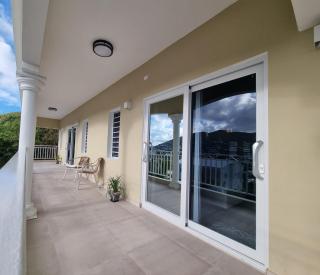 Picturesque 4 Bedroom 3 Bath Condo with Pool - Philipsburg - 1