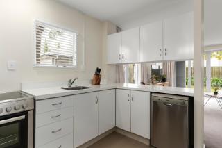 Central City Entire House 2 Bedroom Free Carpark - Christchurch - 8
