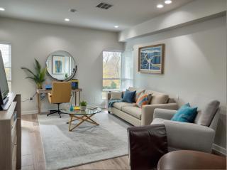 StaysPro - Hollywood Homes minutes to everything SPACIOUS AND FREE PARKING - Los Angeles - 7