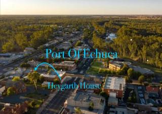 Treehouse Hideouts Balcony Apartment - Port of Echuca Townhouse - 7