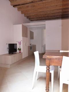 Flora Inn, Super Sweet Studio - Centro - Bergamo - 8