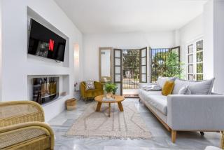 ViVi Homes - Casa Nobu Pool, Garden, Patio & Beach - Marbella - 4