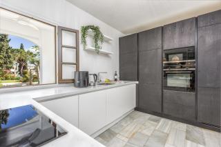 ViVi Homes - Casa Nobu Pool, Garden, Patio & Beach - Marbella - 1