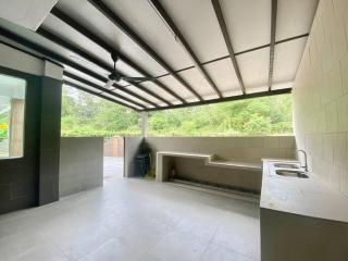 Mount Austin Huge BBQ Space Corner House - Johor Bahru - 6
