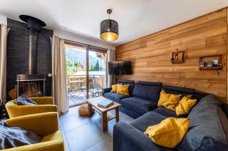 Chalet Rivendell, Morzine sleeps 10 with garage - Morzine - 9