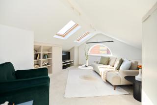 The Brunswick Retreat - Warm 3BDR Flat with Balcony - Londra - 0