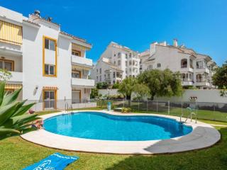 2 Bed Gf Apt Near Puerto Banus - Marbella - 0