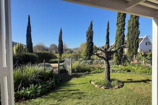 Owl's Nest - Garden cottage - 2