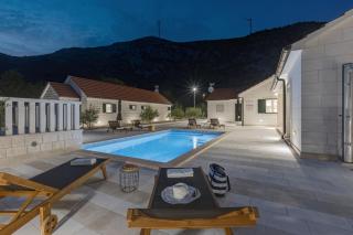 Villa Smokva and Višnja - Resort Moja Stina - Seoca - 0