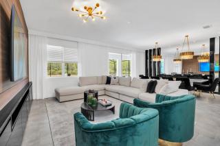 Last Minute Disney Getaway! Private Pool, Hot Tub & Games Room. Book Now! #63021 - Kissimmee - 5